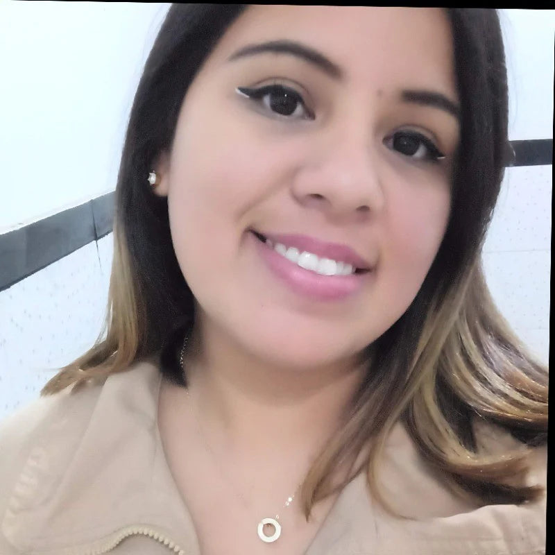 <em><strong>Erika S. - Lince, Lima</strong></em>